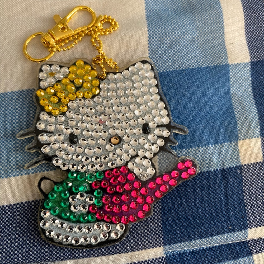 Handmade Hello Kitty Rhinestone Keychain